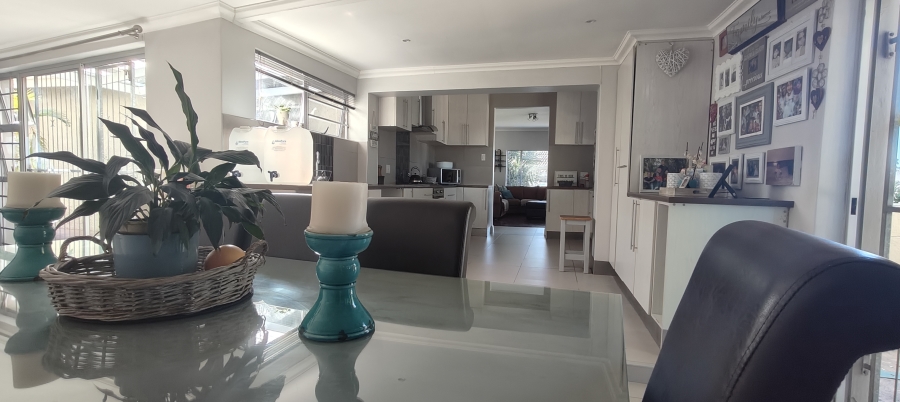 3 Bedroom Property for Sale in Kabega Park Eastern Cape